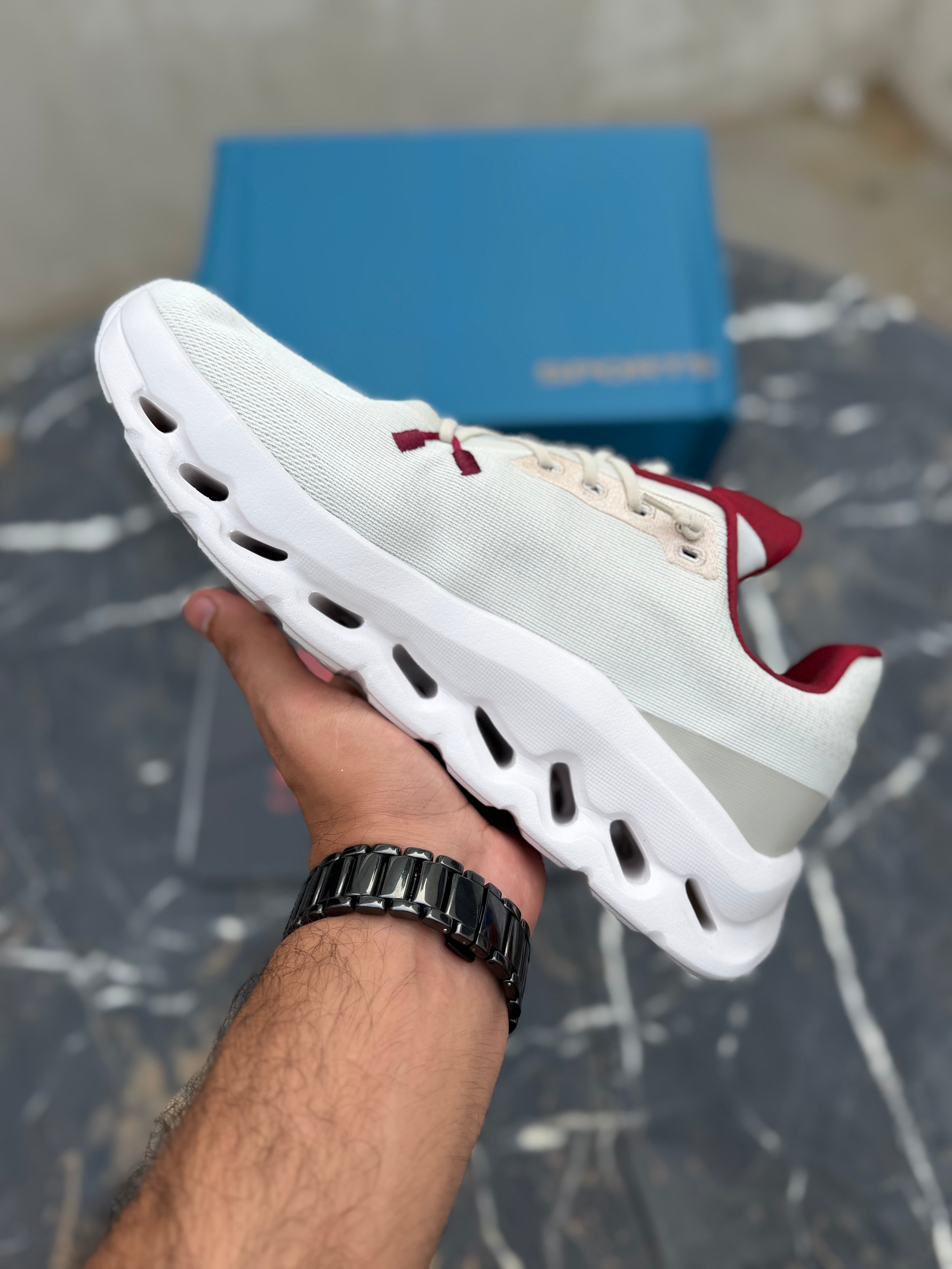 On Clouudtilt Pearl Ivory