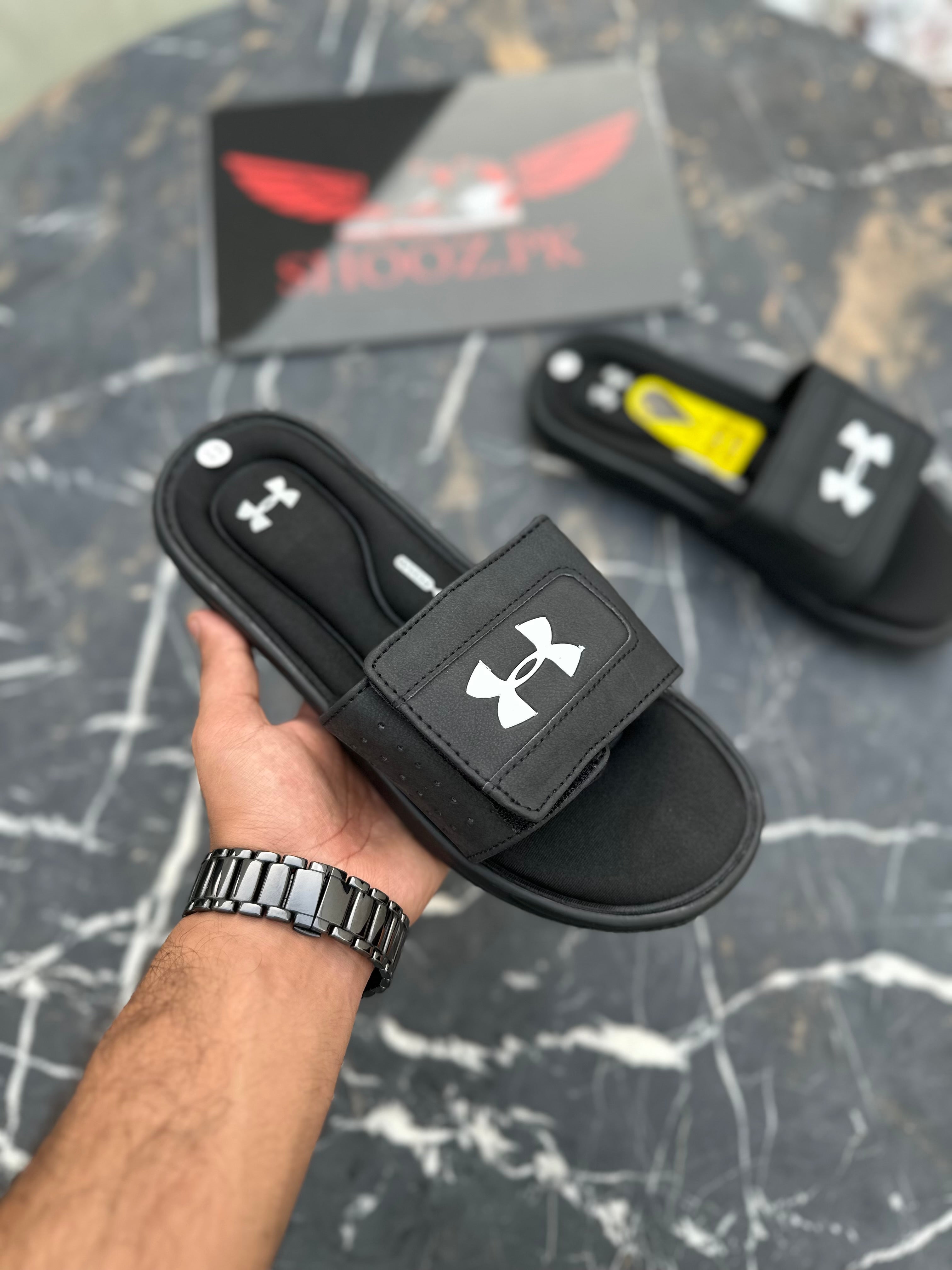 UA slides Black
