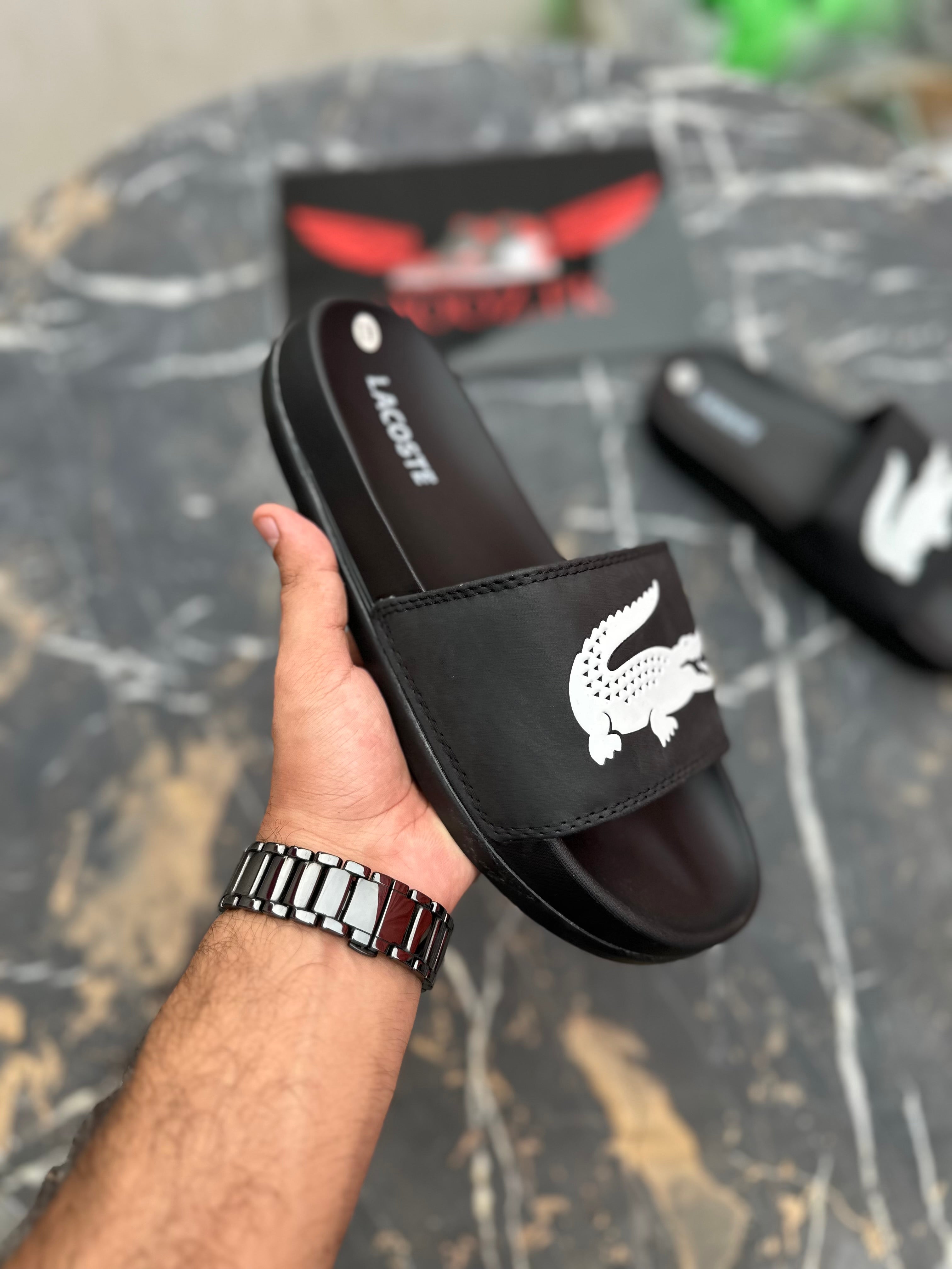 Lacosste slides- Black (613)