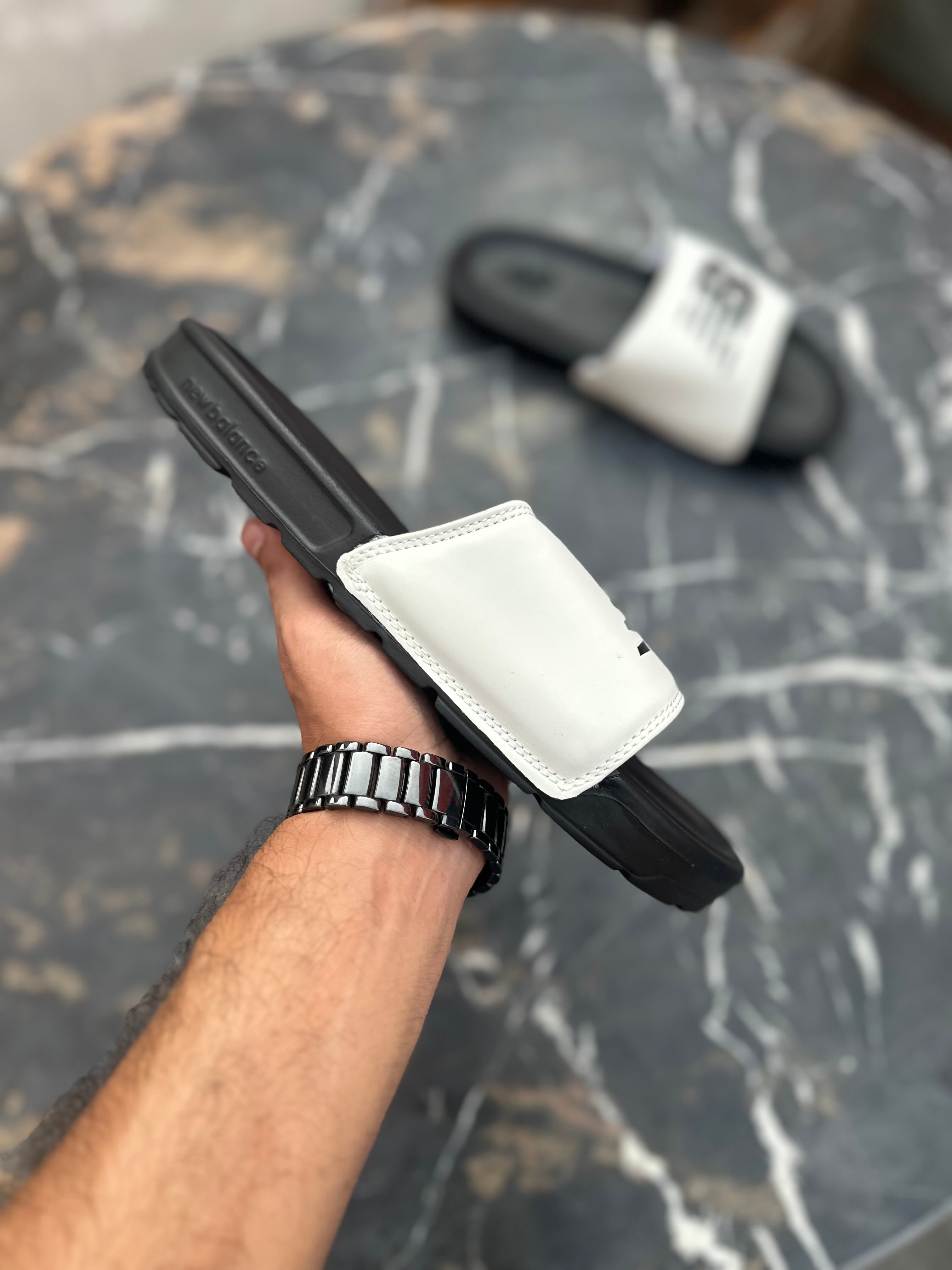 New Balannce Slides White Black