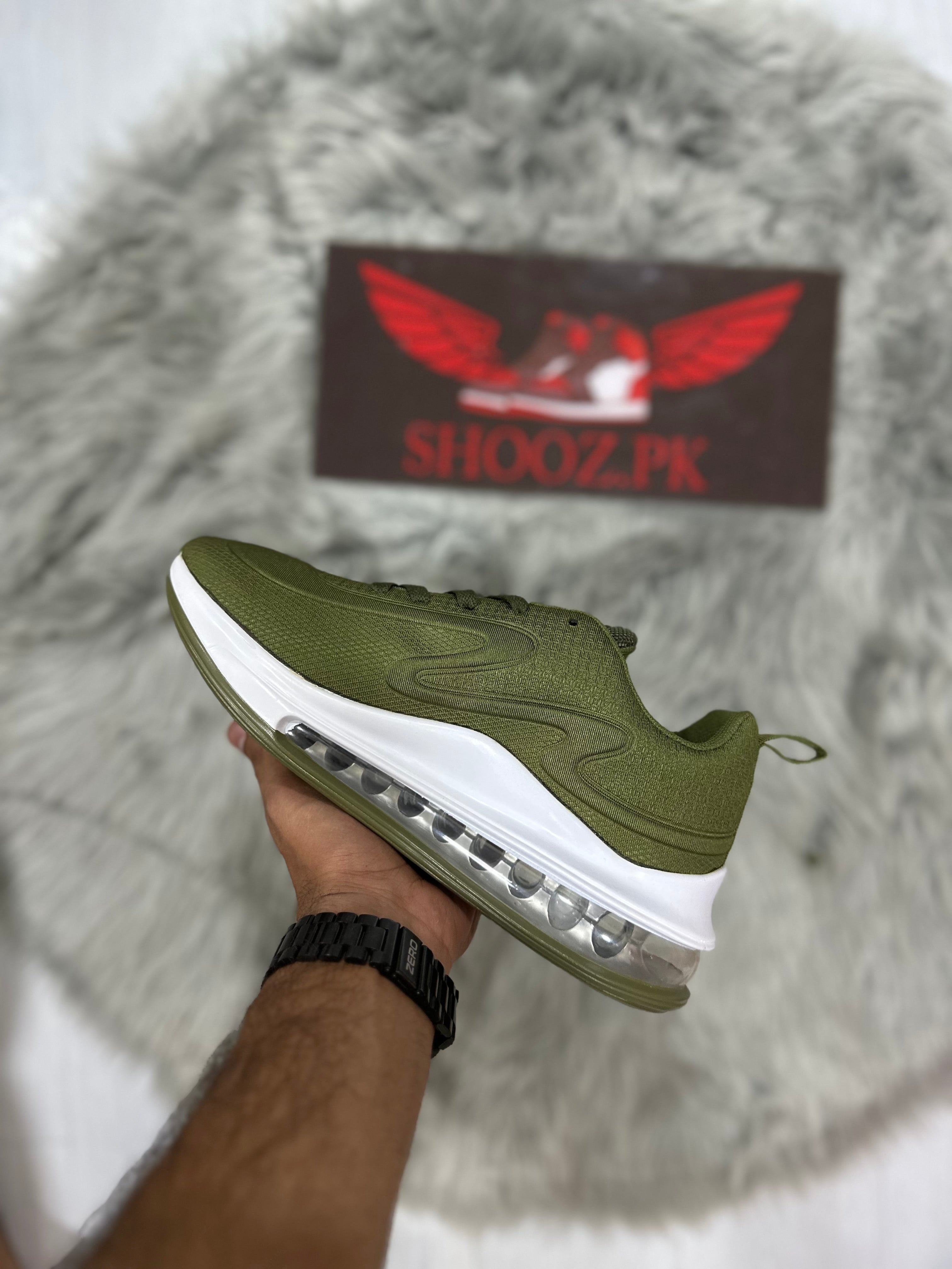 Airmaax military green