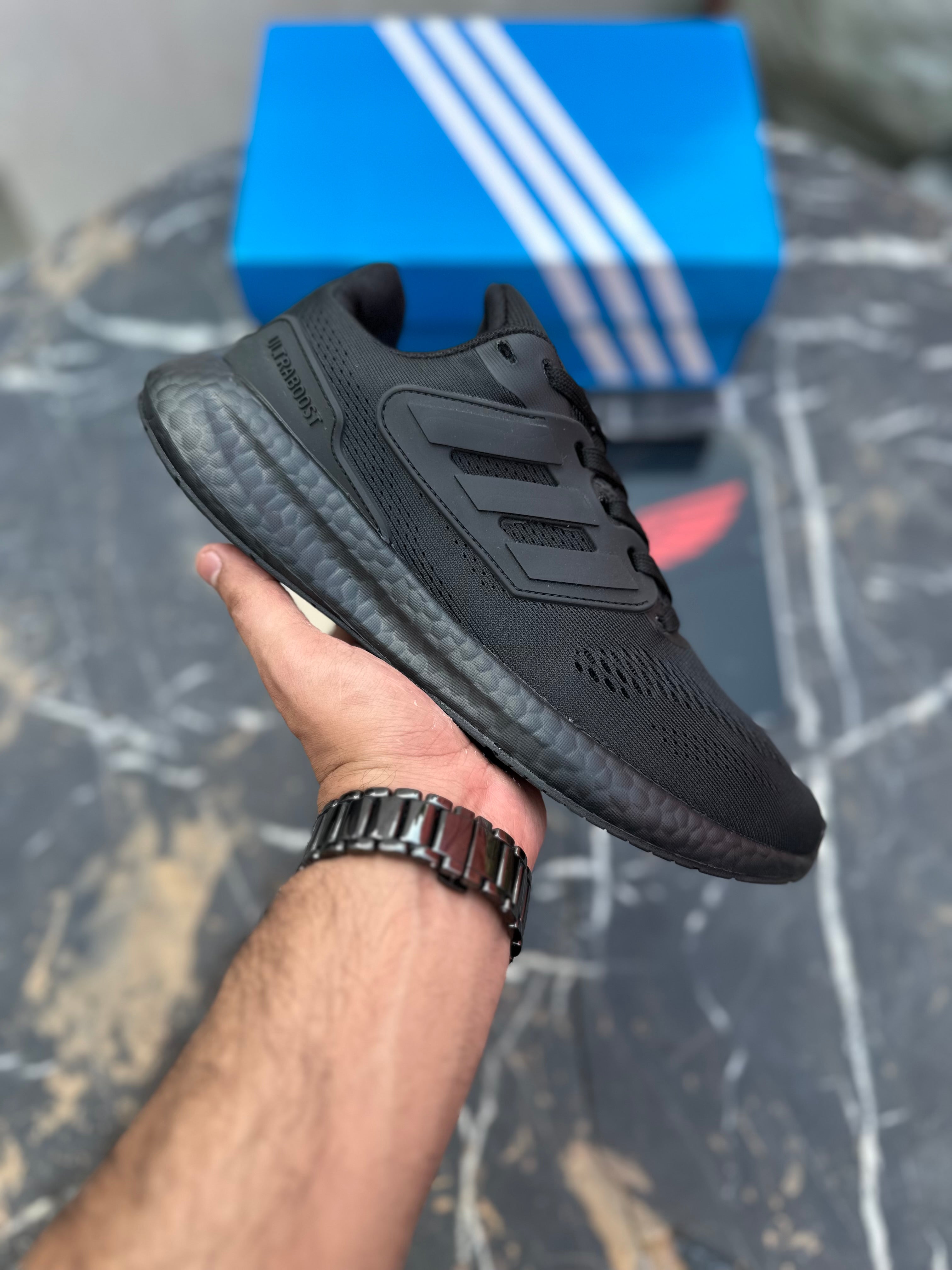 AD Ultraboost All Black