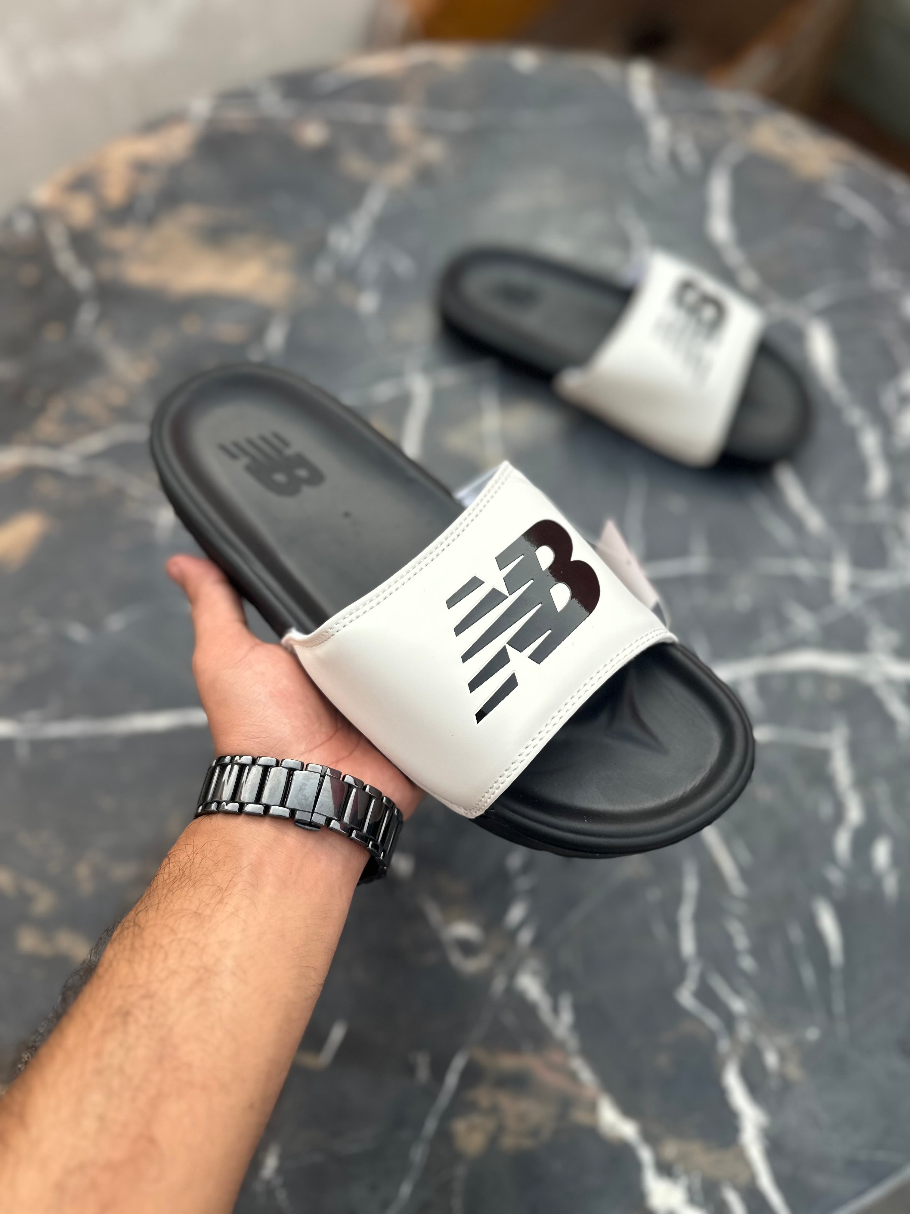 New Balannce Slides White Black