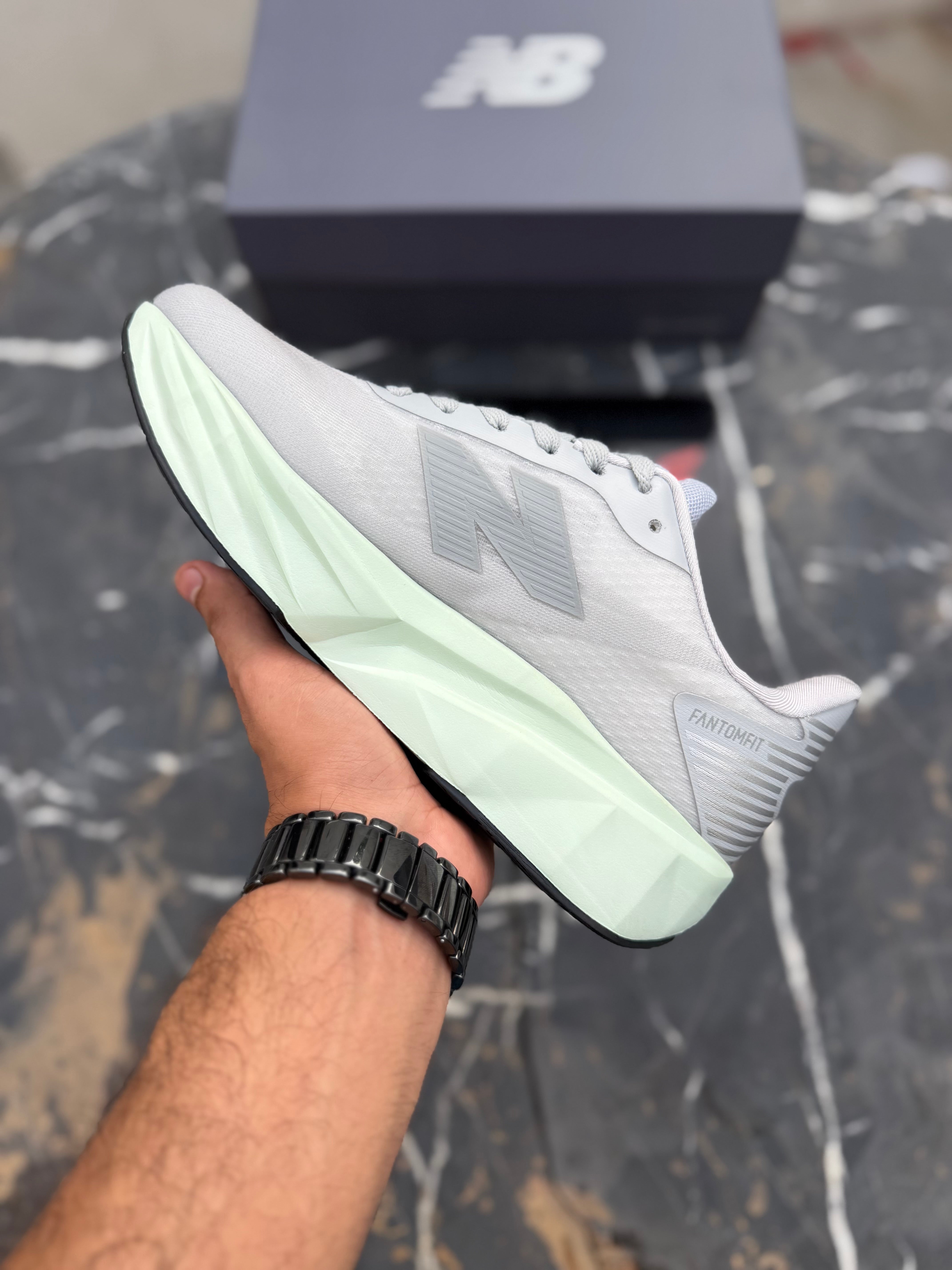 NB Rebel V5 Mineral White
