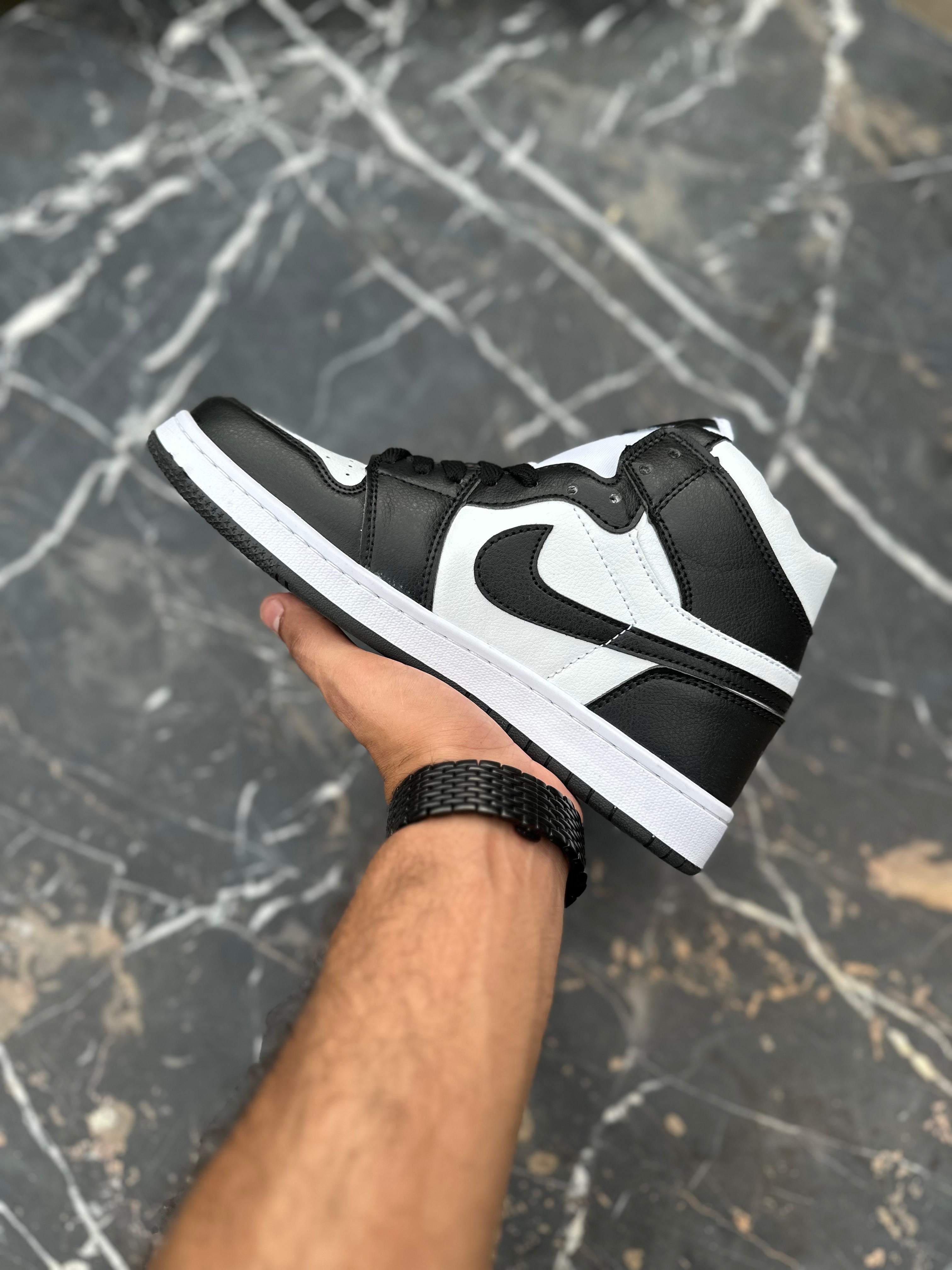 Aj 1 Black white highs