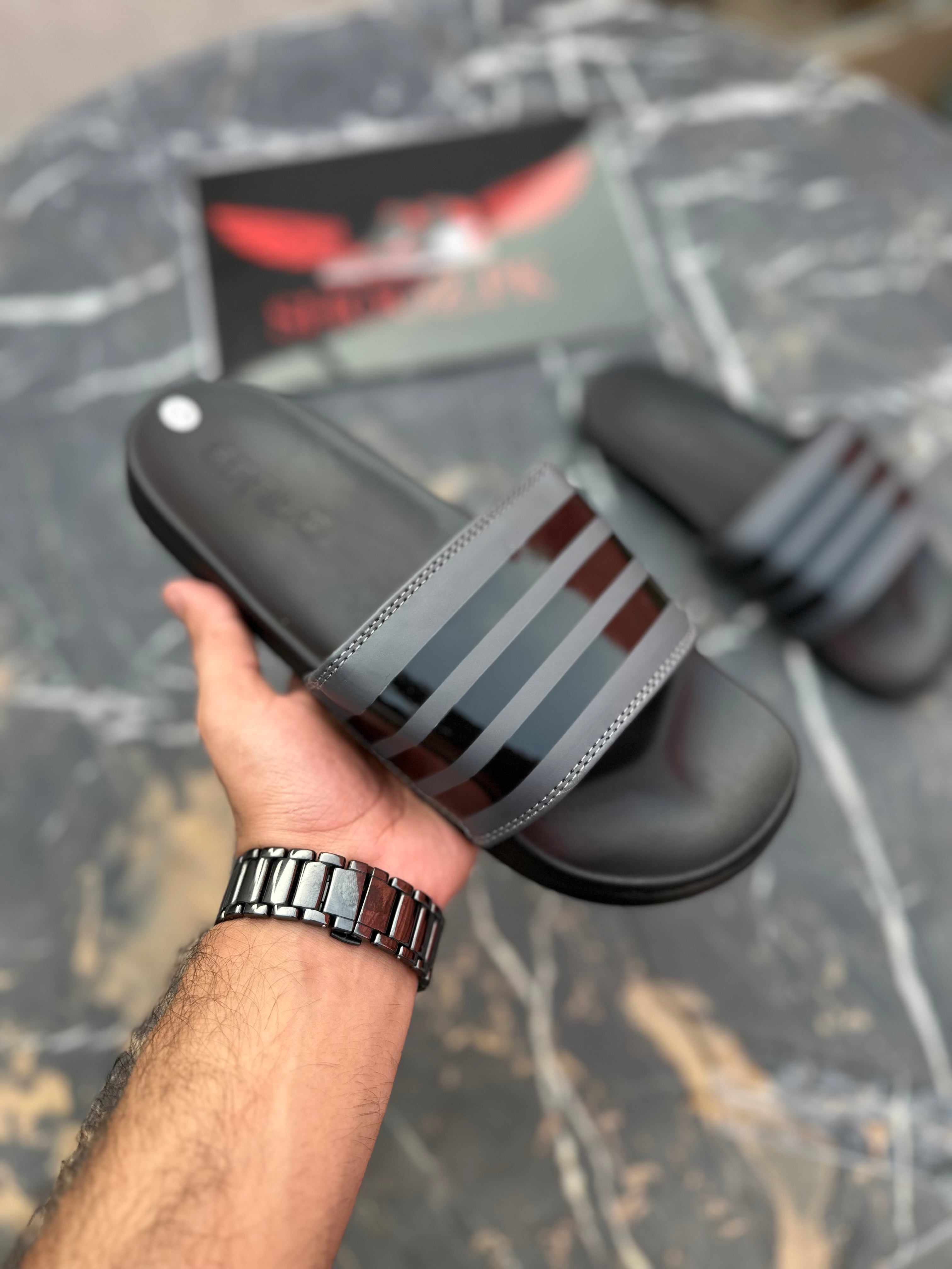 AD slides black Black Grey