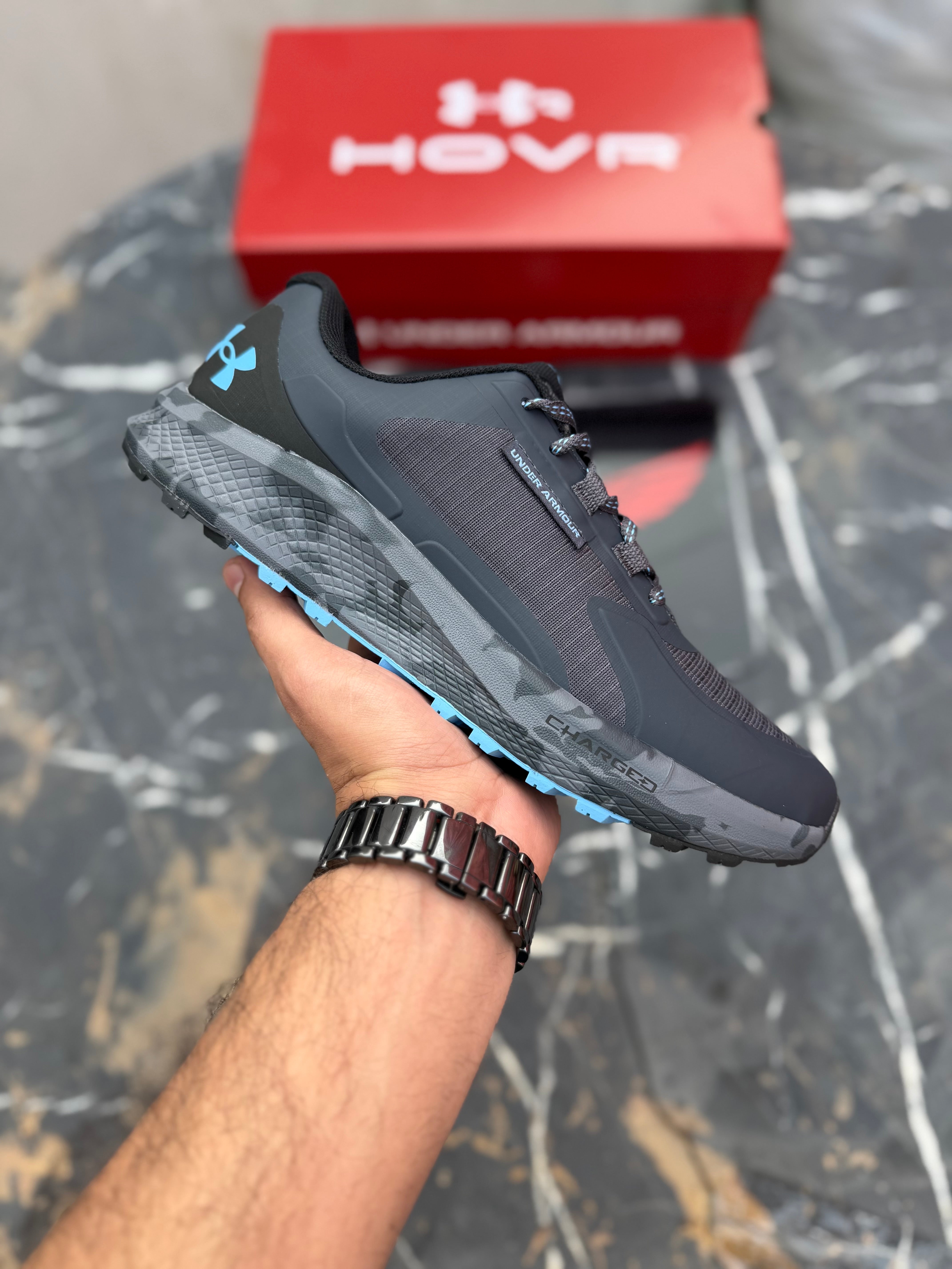 UA Charged TR 3 Electric Blue (Dot perfect)
