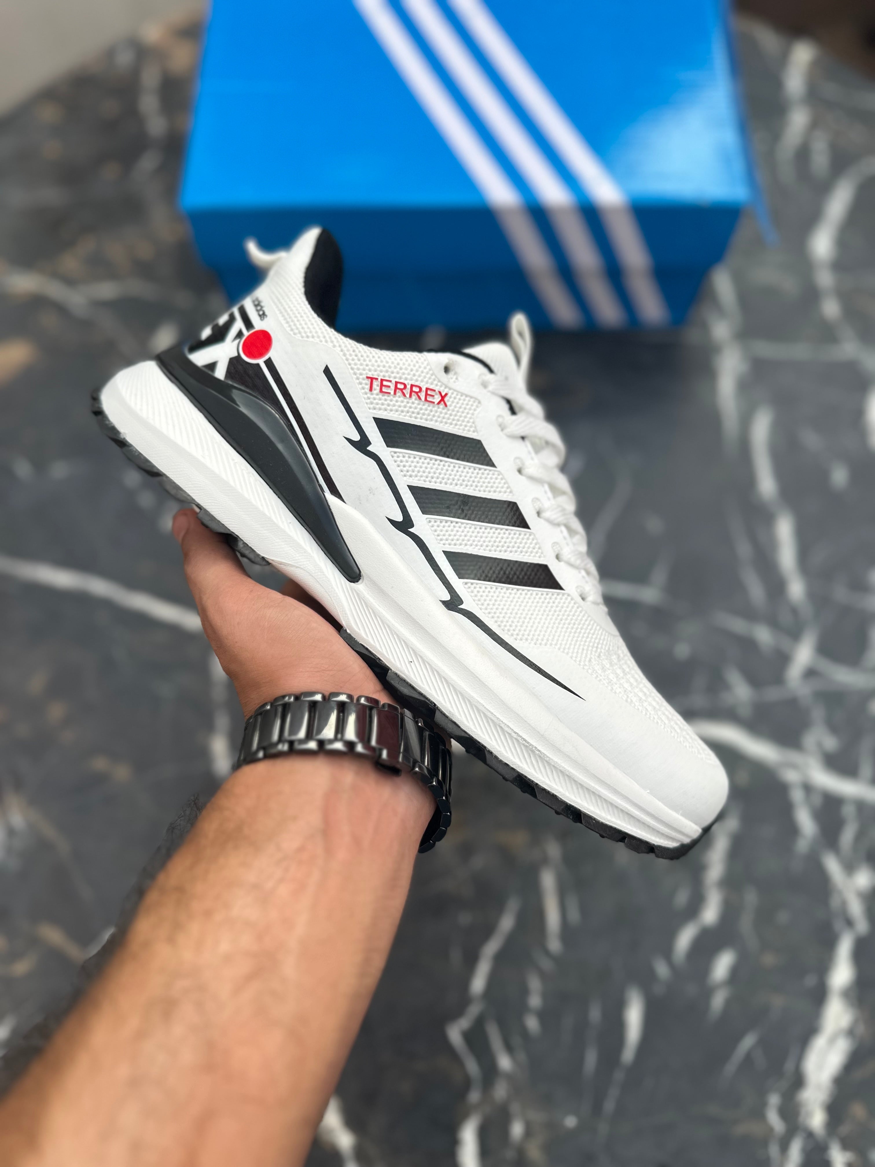 AD terrex 3.0 (White)