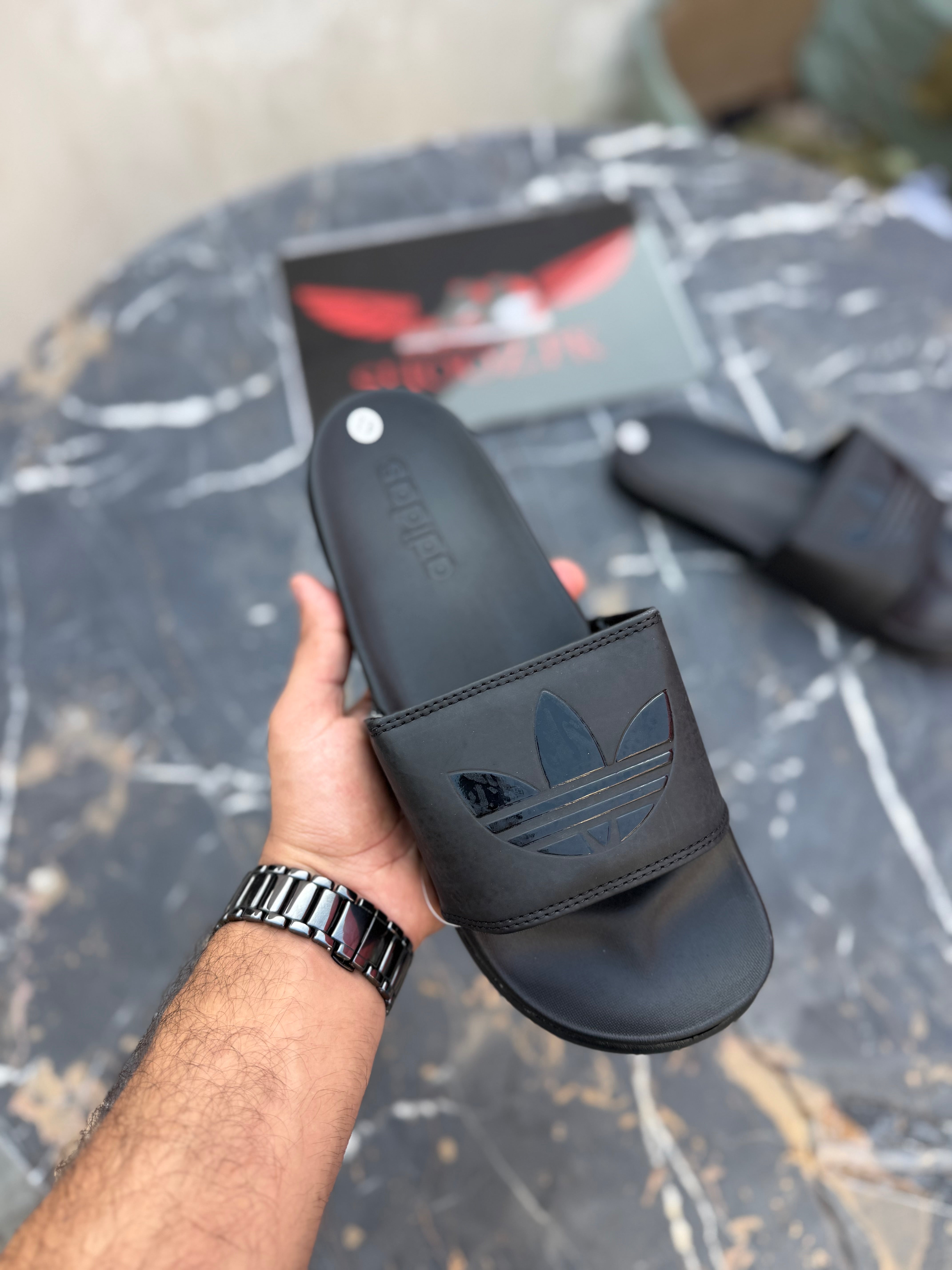 AD comfort slides All Black (logo)