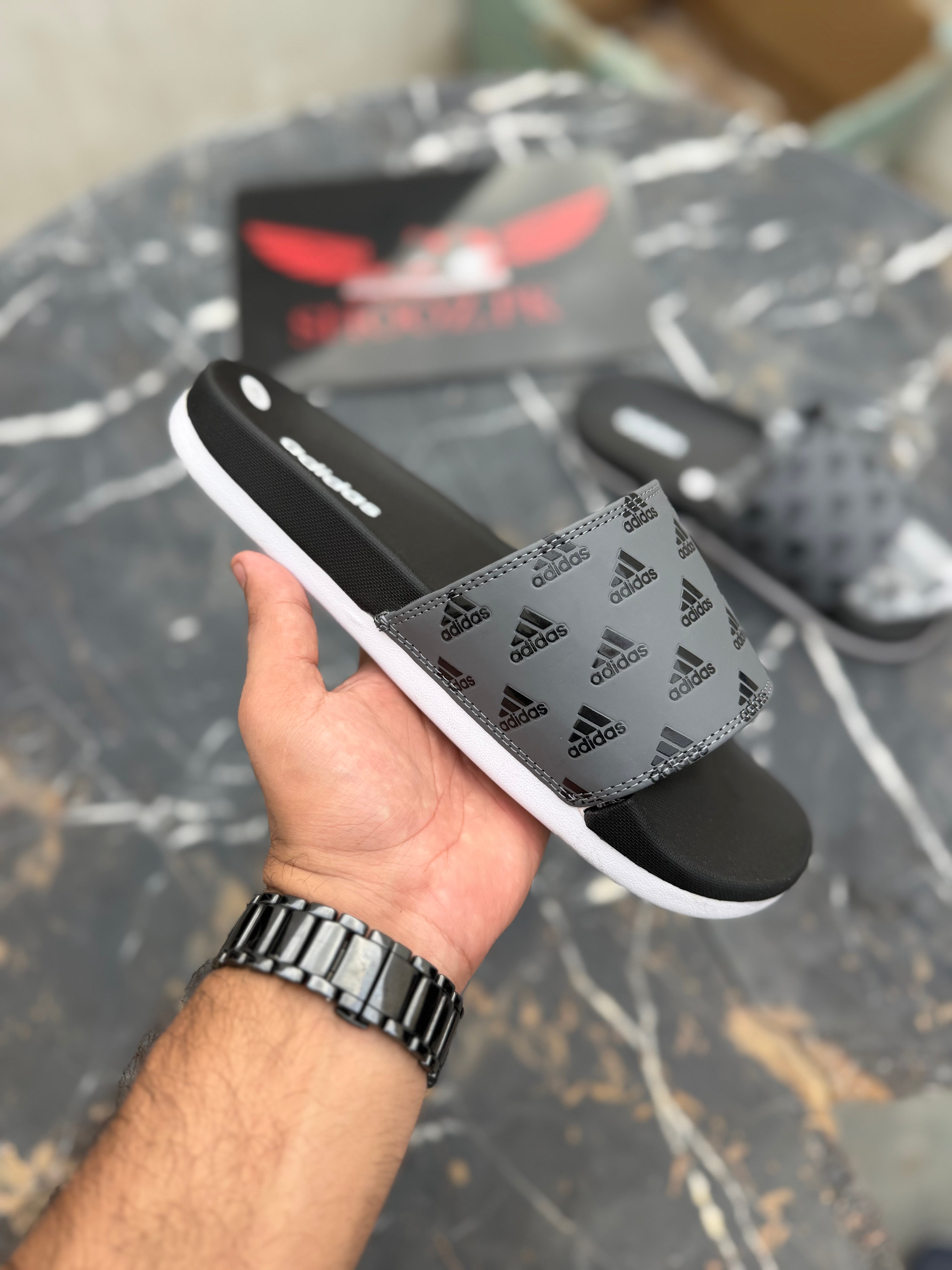 AD slides Grey logo (8806)