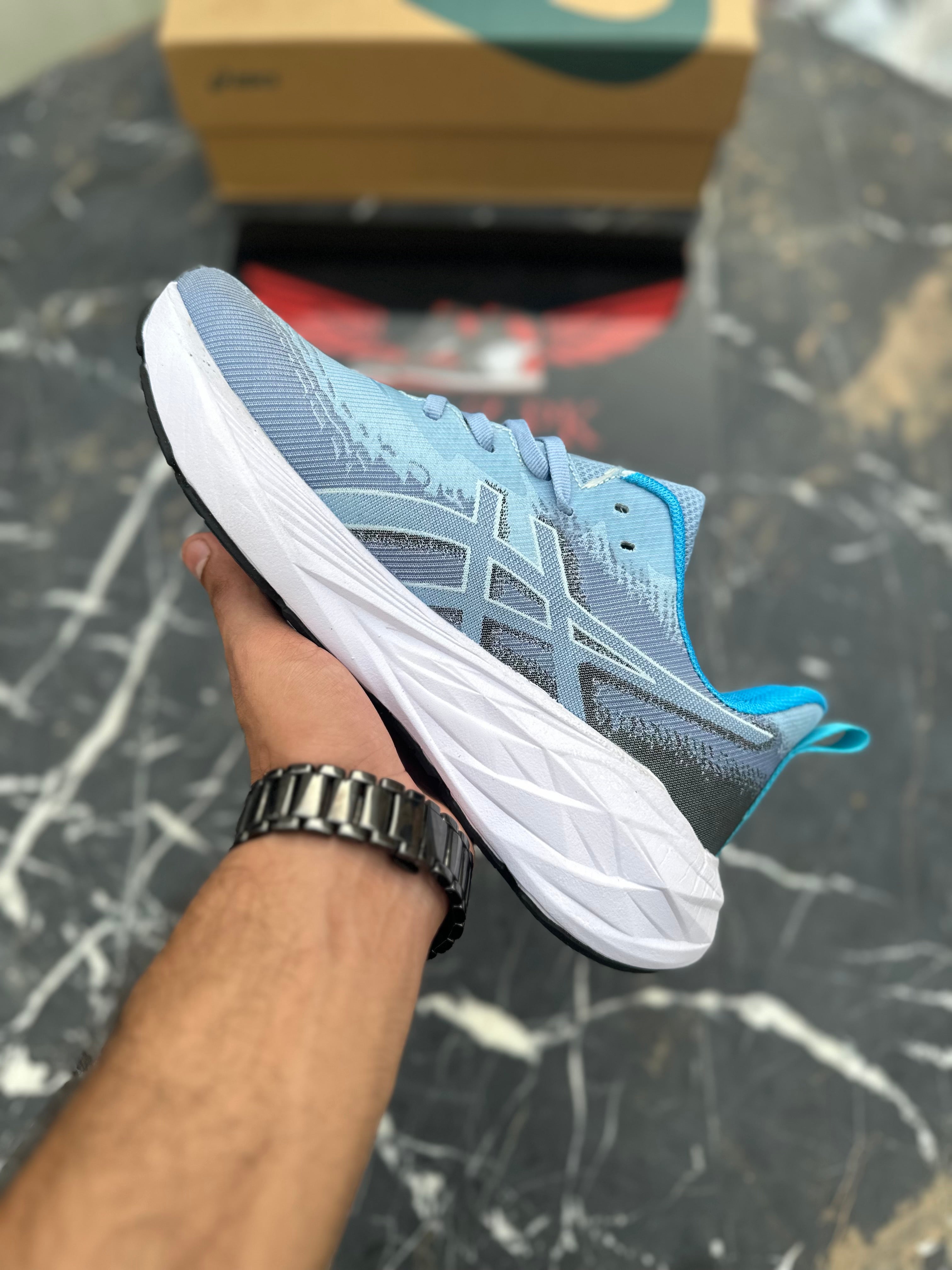 Asics Novablast 4 Teal blue