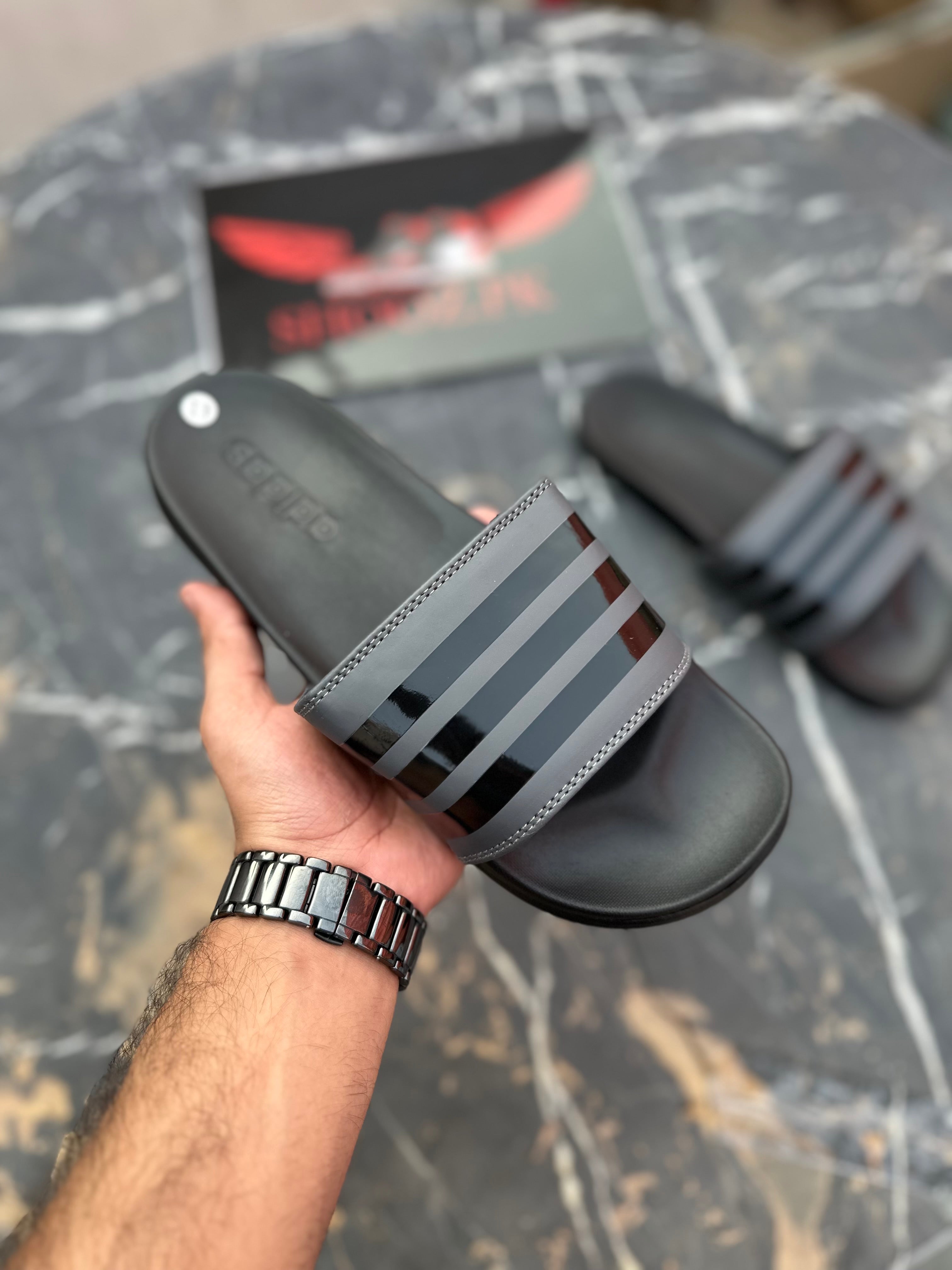 AD slides black Black Grey