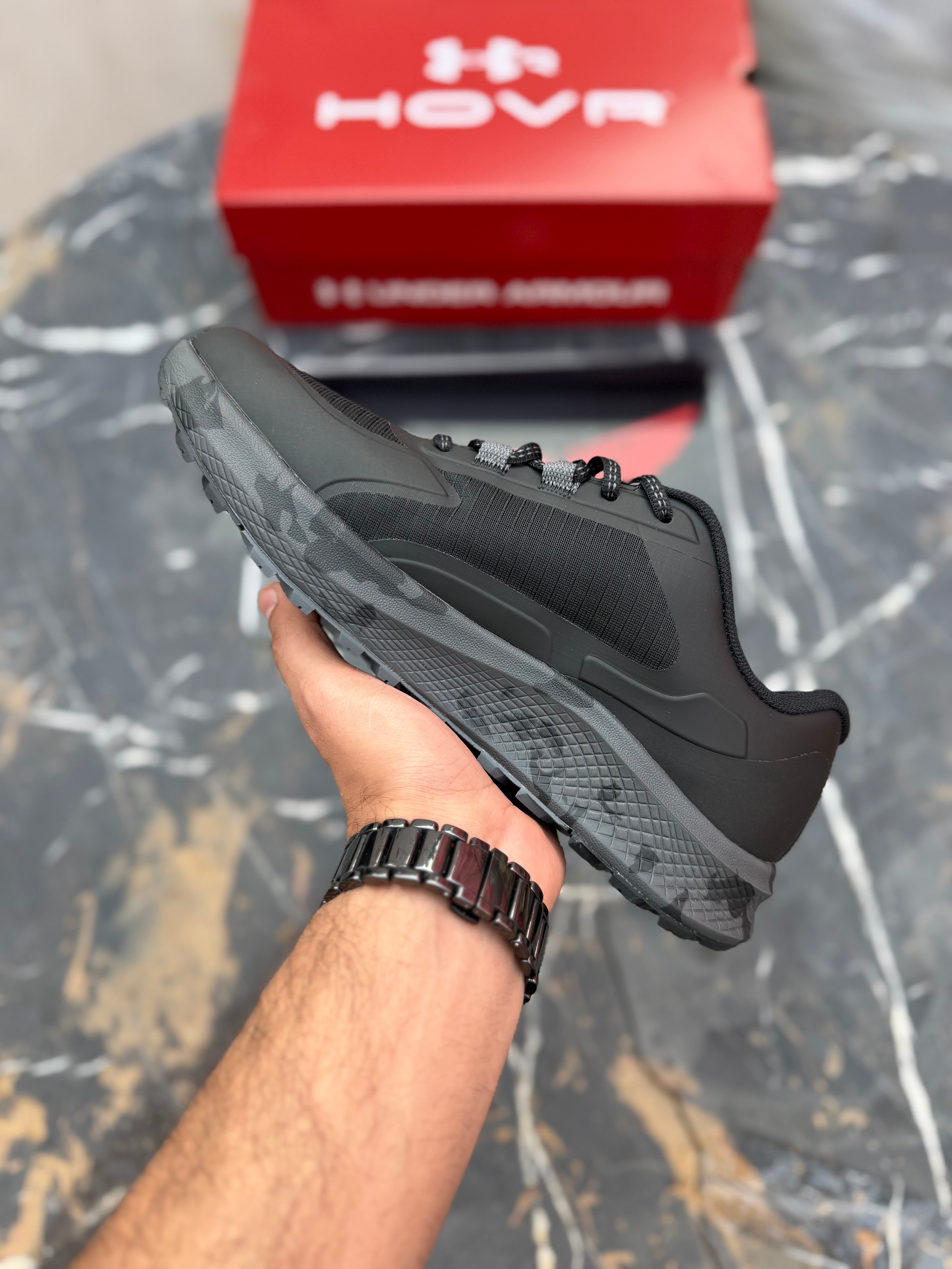 UA Charged TR 3 Black (Dot perfect)