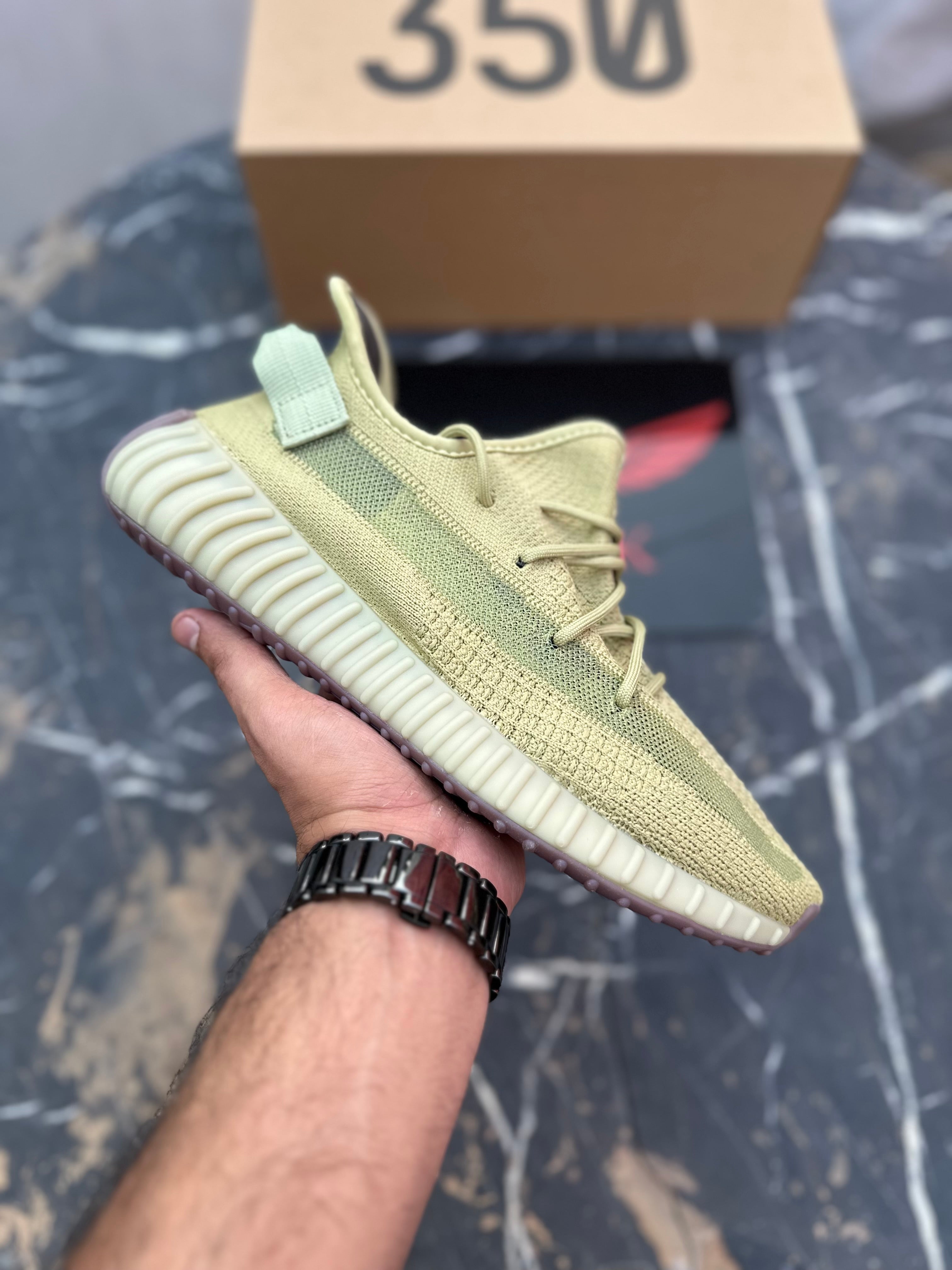 Yeeezy 350 Sulfur