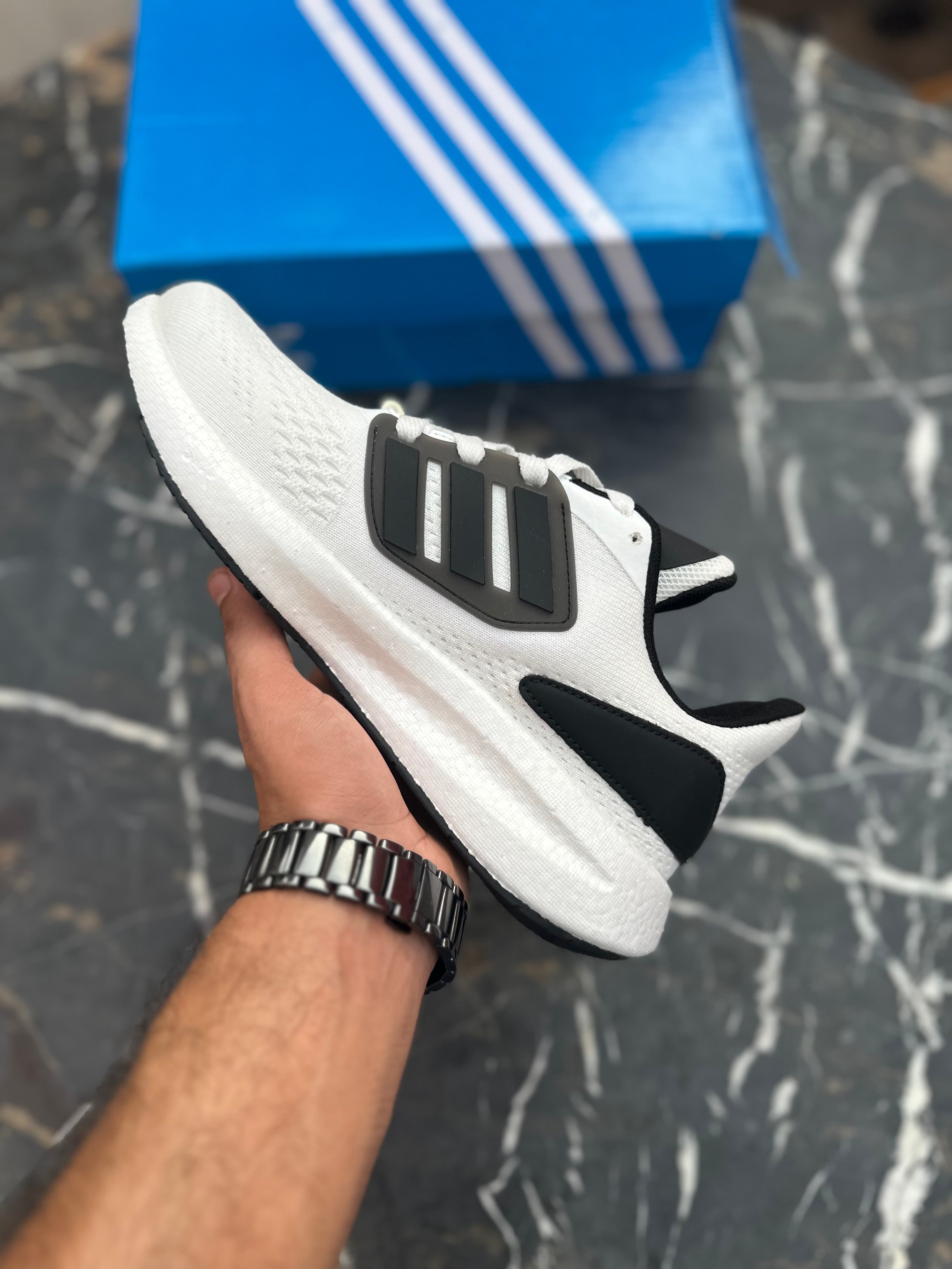 AD Pureboost White 22