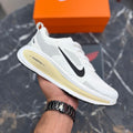 NK vomero 18- Coconut Milk white
