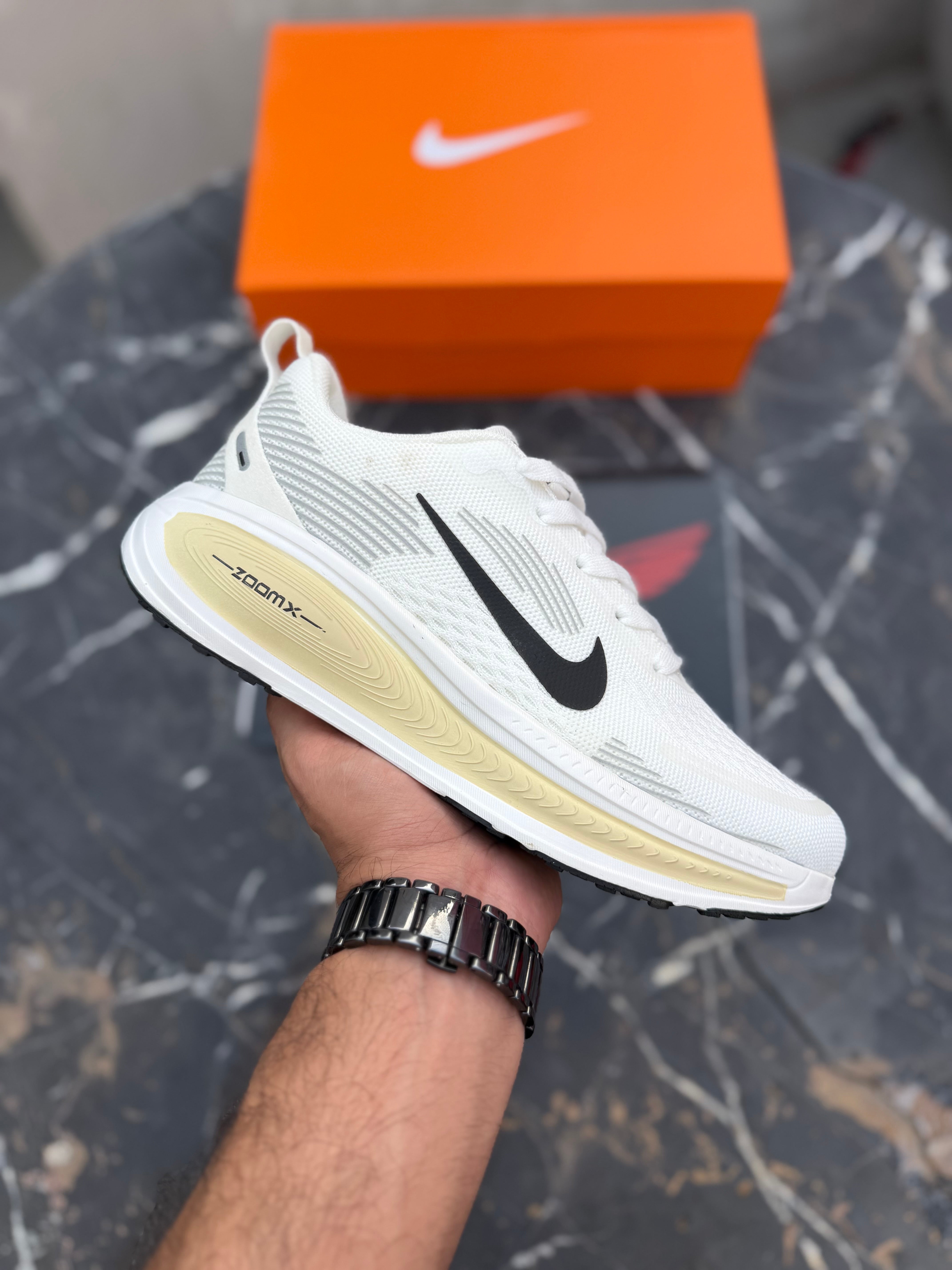 NK vomero 18- Coconut Milk white