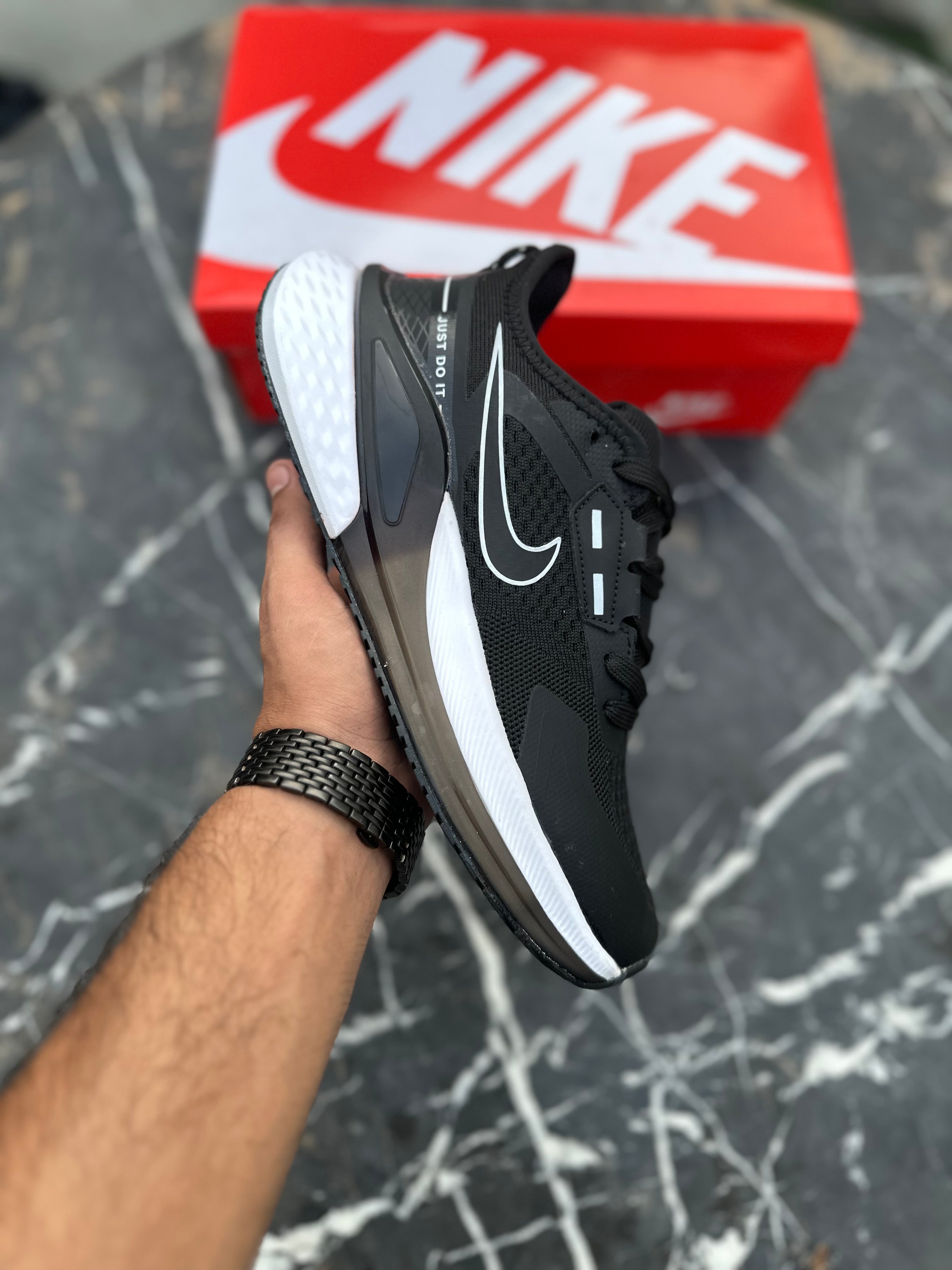 NK zoom pegasus 41- Black white