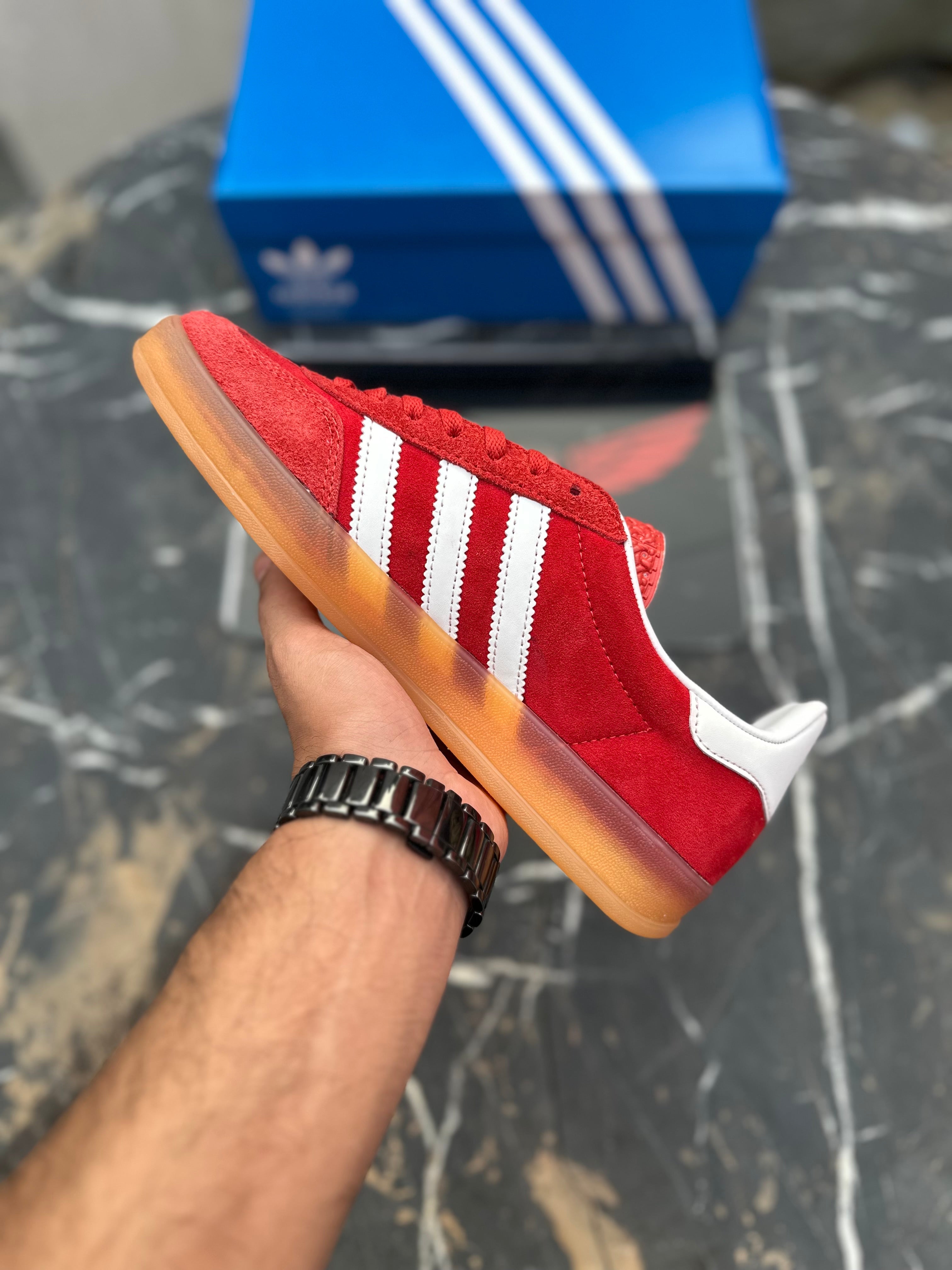 AD Gazelle Scarlet Red (1:1 batch)