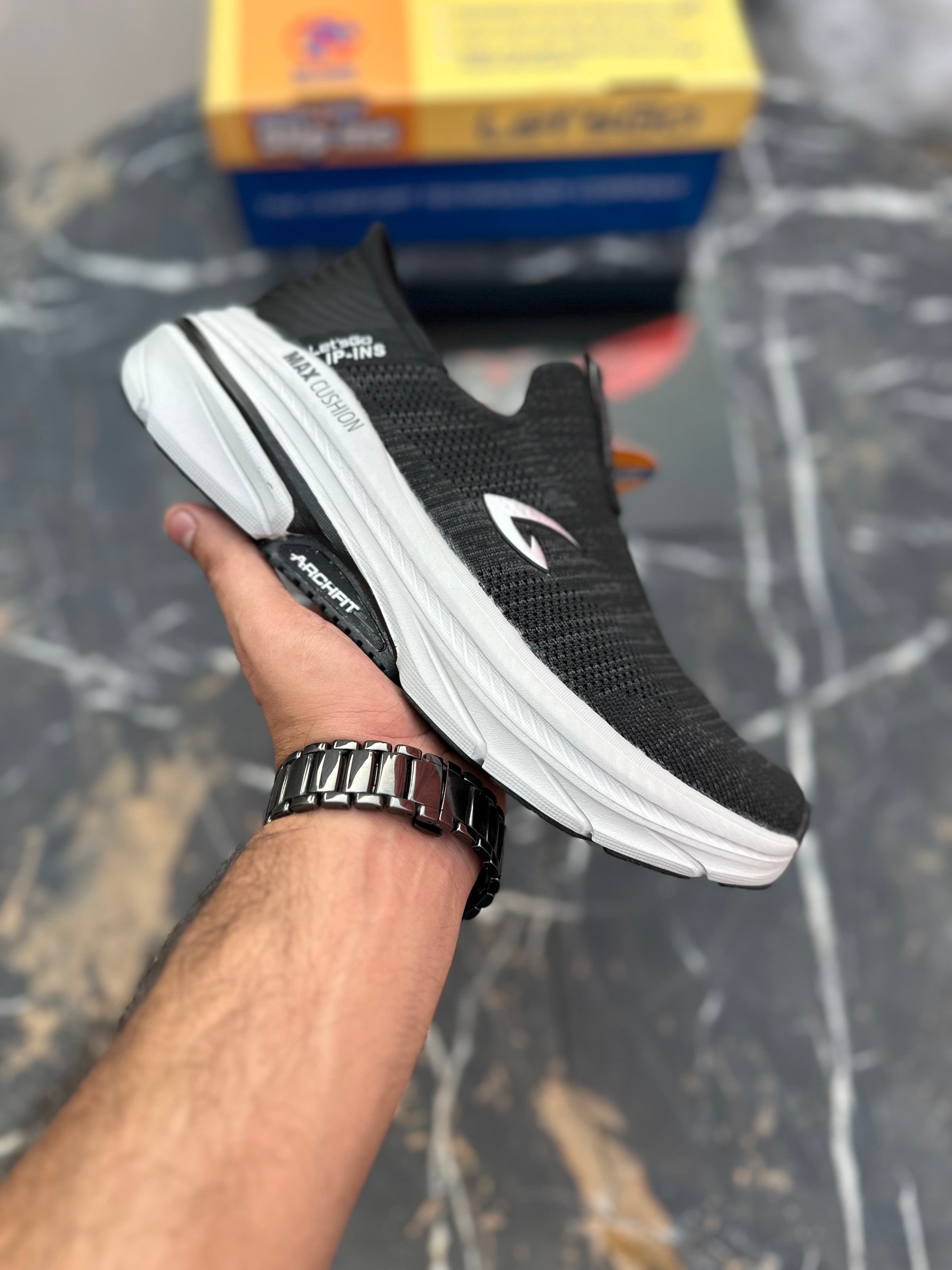 Shooz Let’s go Archfit (Black White)