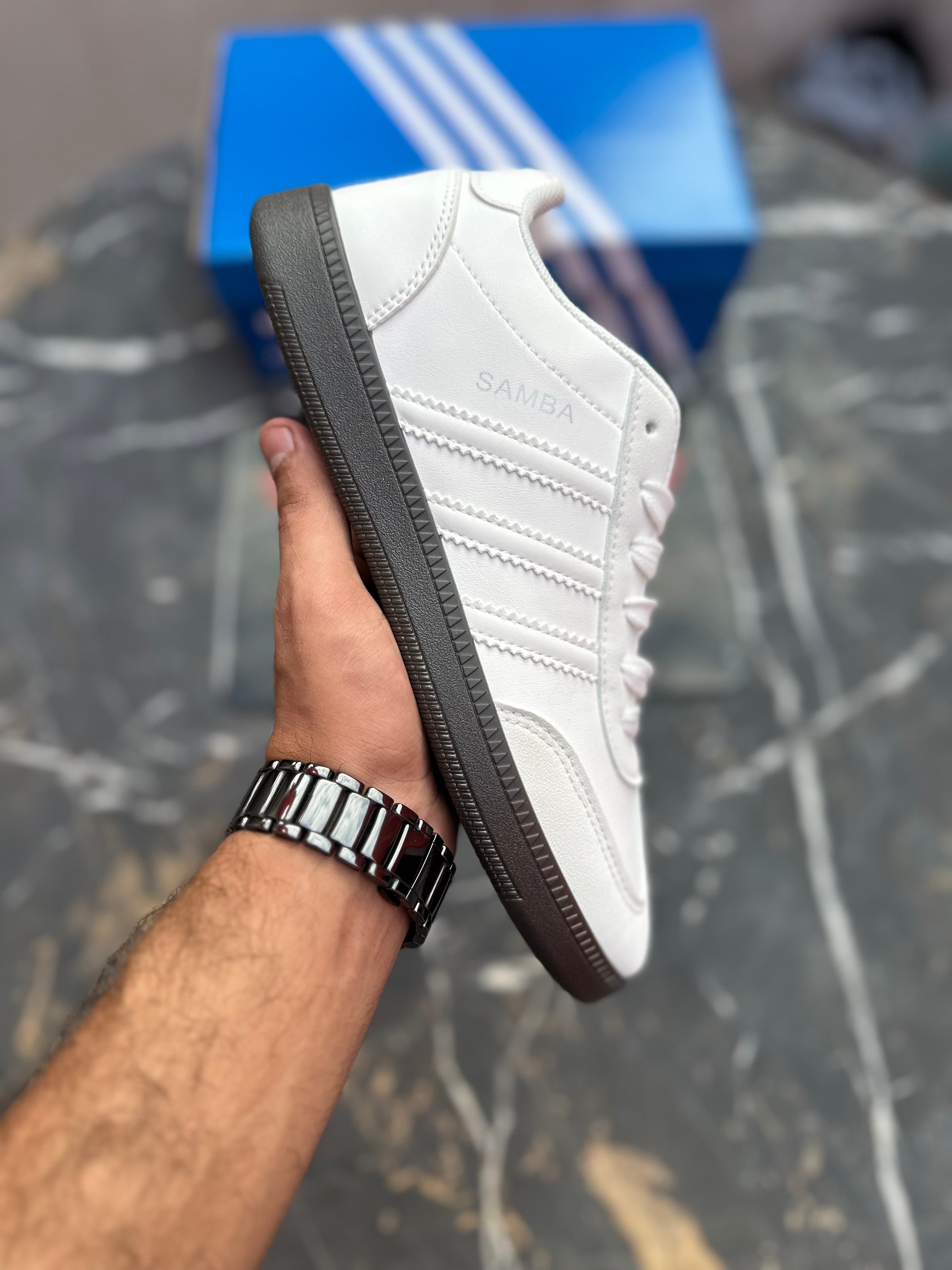 AD samba White (EB)
